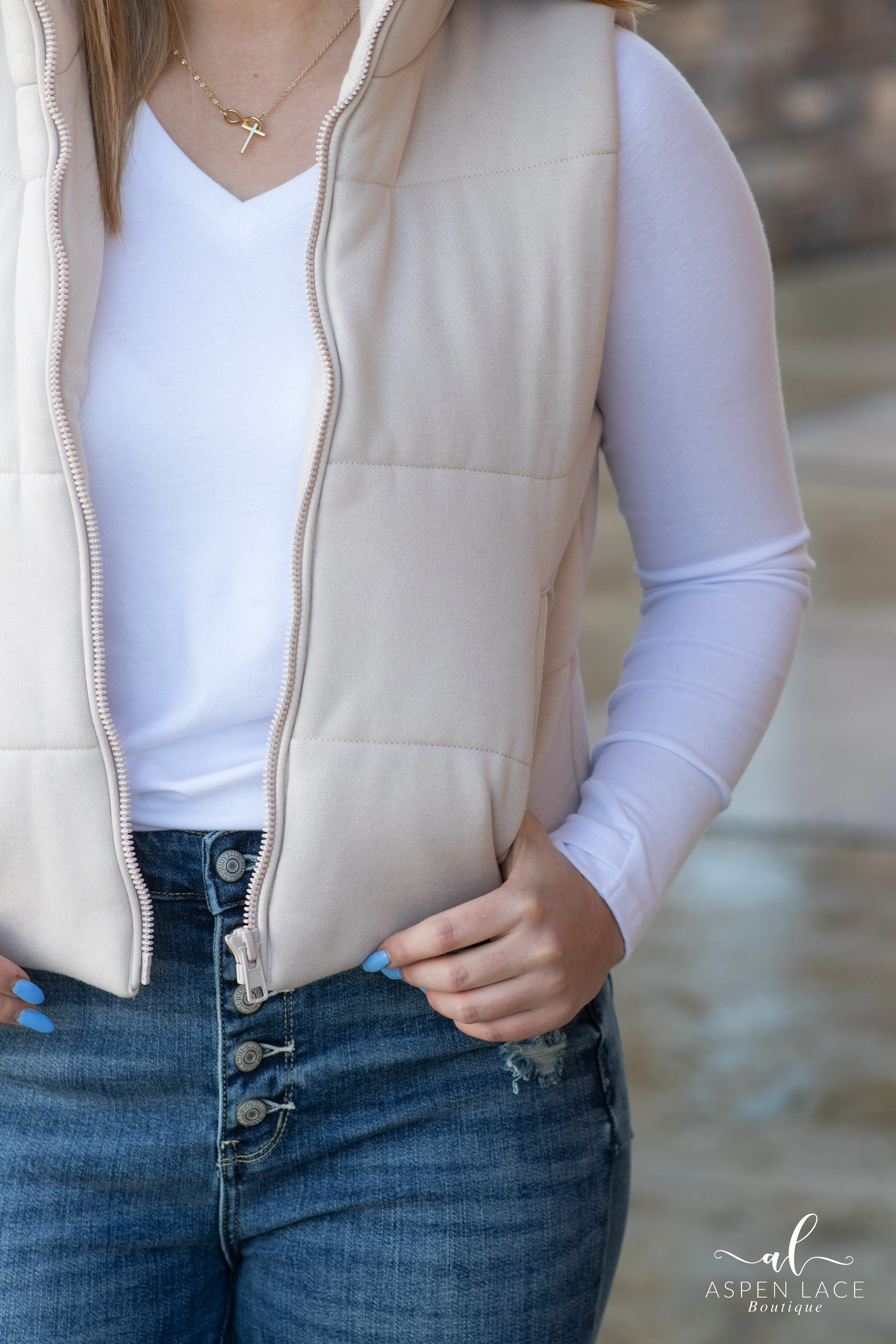 Diora Vest (Beige)